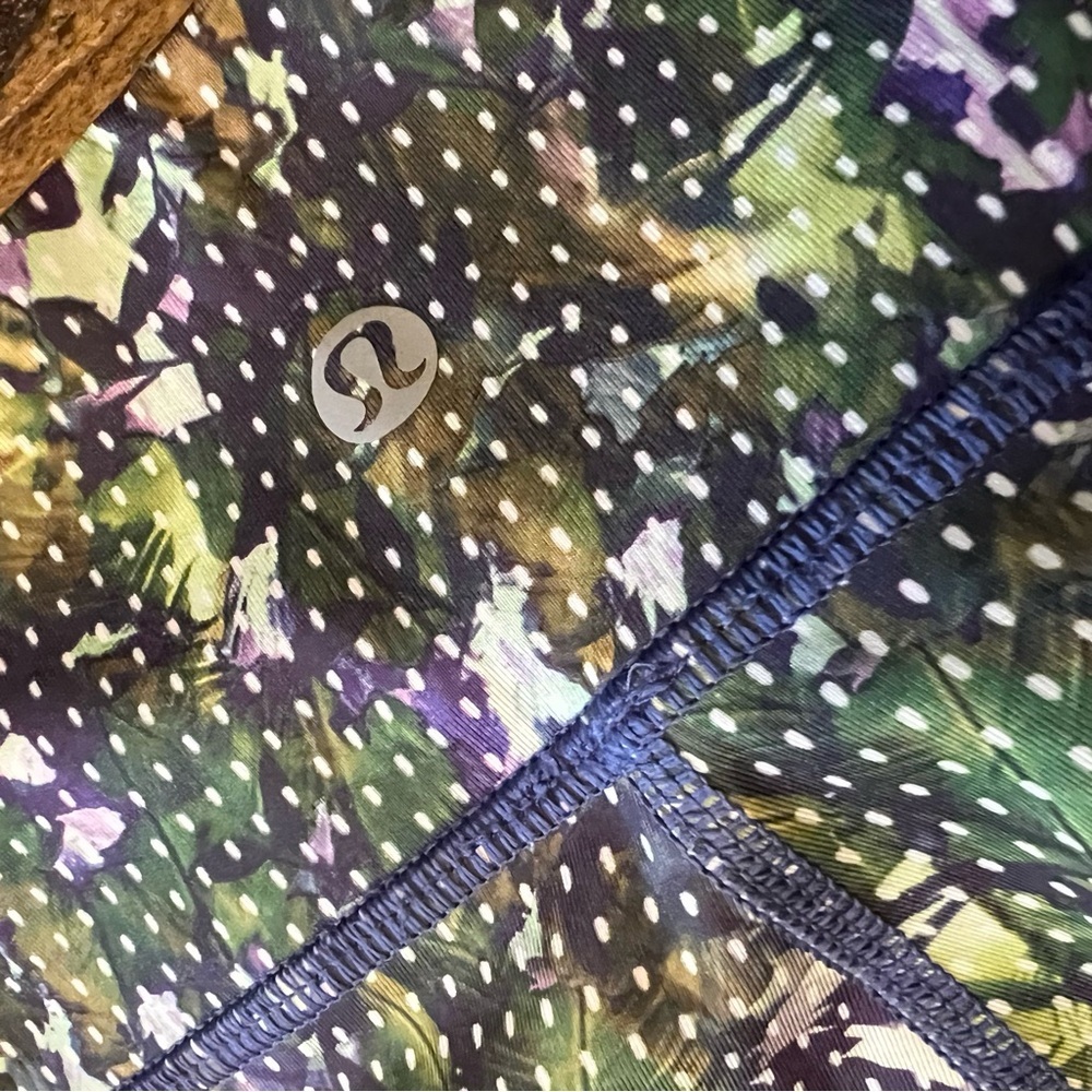 LULULEMON Wunder Under Luxtreme Floral Sport Leggings Size 2 EUC 29” - Picture 5 of 9
